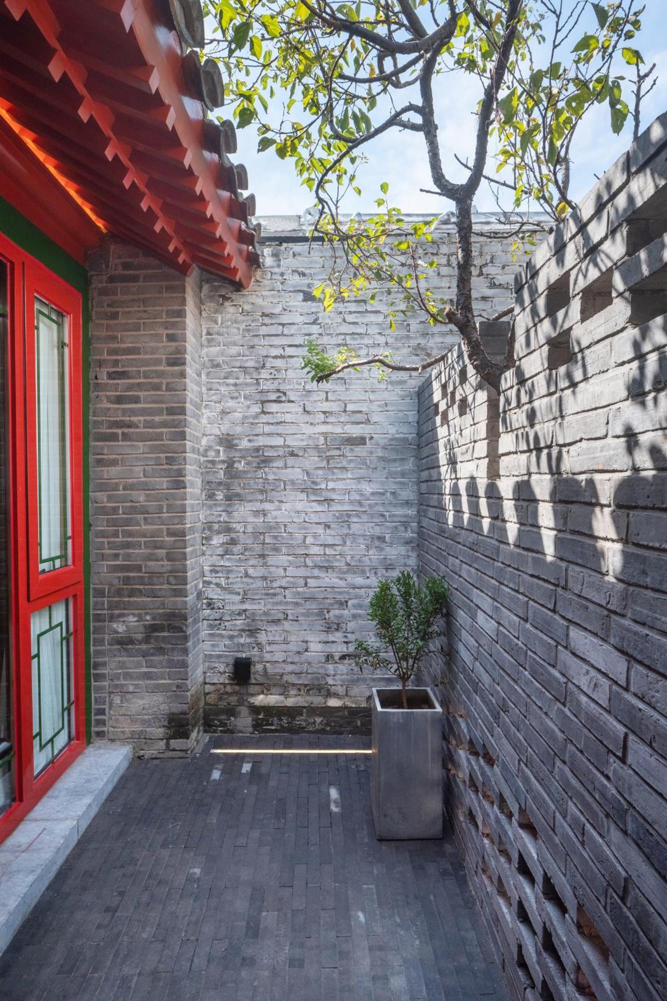 Beijing Xin Xiang Yayuan Wang Fu Jing Forbidden City Countyard Hotel&Free Laundry &Free Coffee &Paid Dumpling Experience Service 베이징 외부 사진